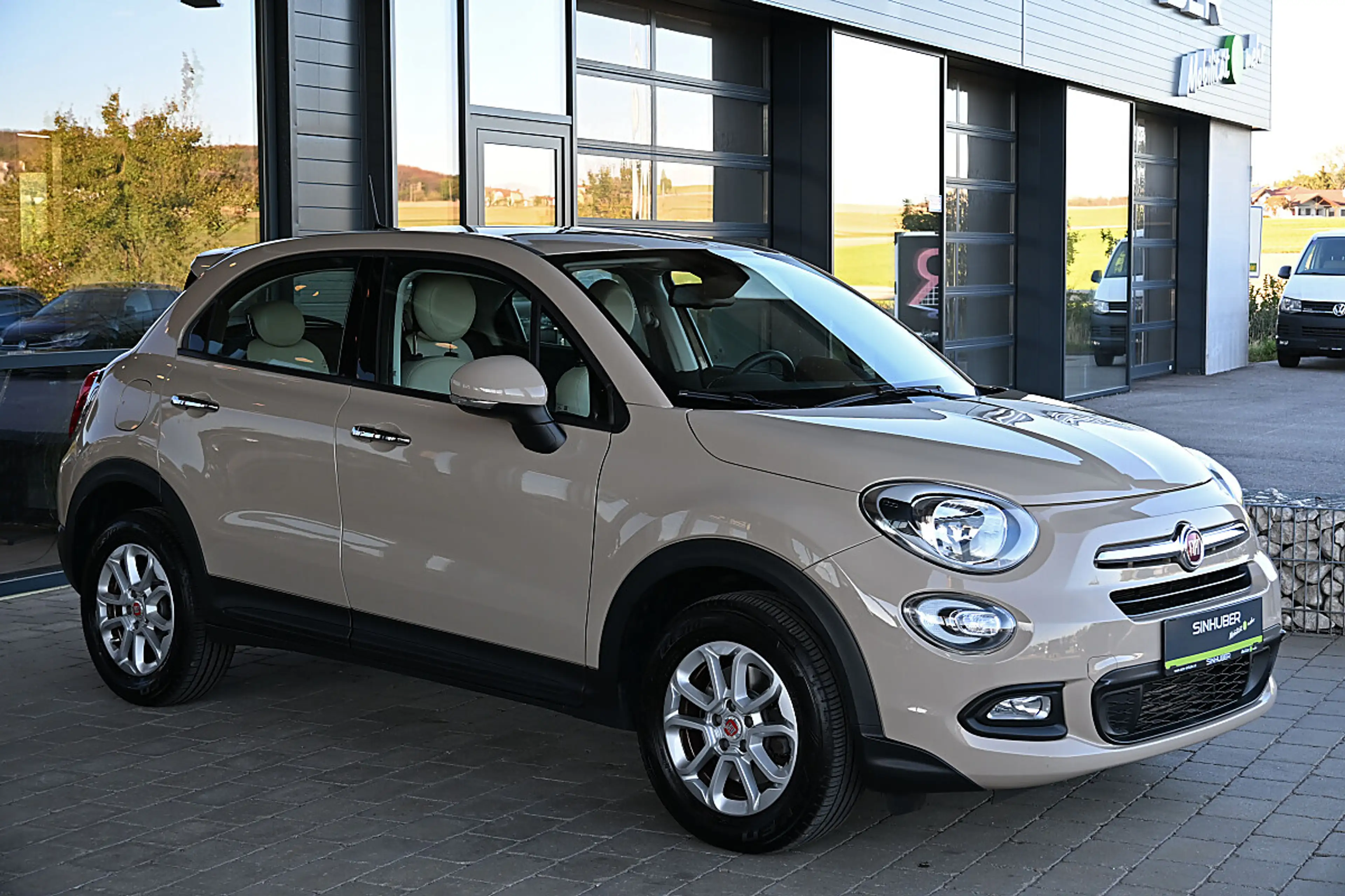 Fiat 500X 1,3 Multi-Jet II 95 City Look Pop Star Navi, Si... — photo 11