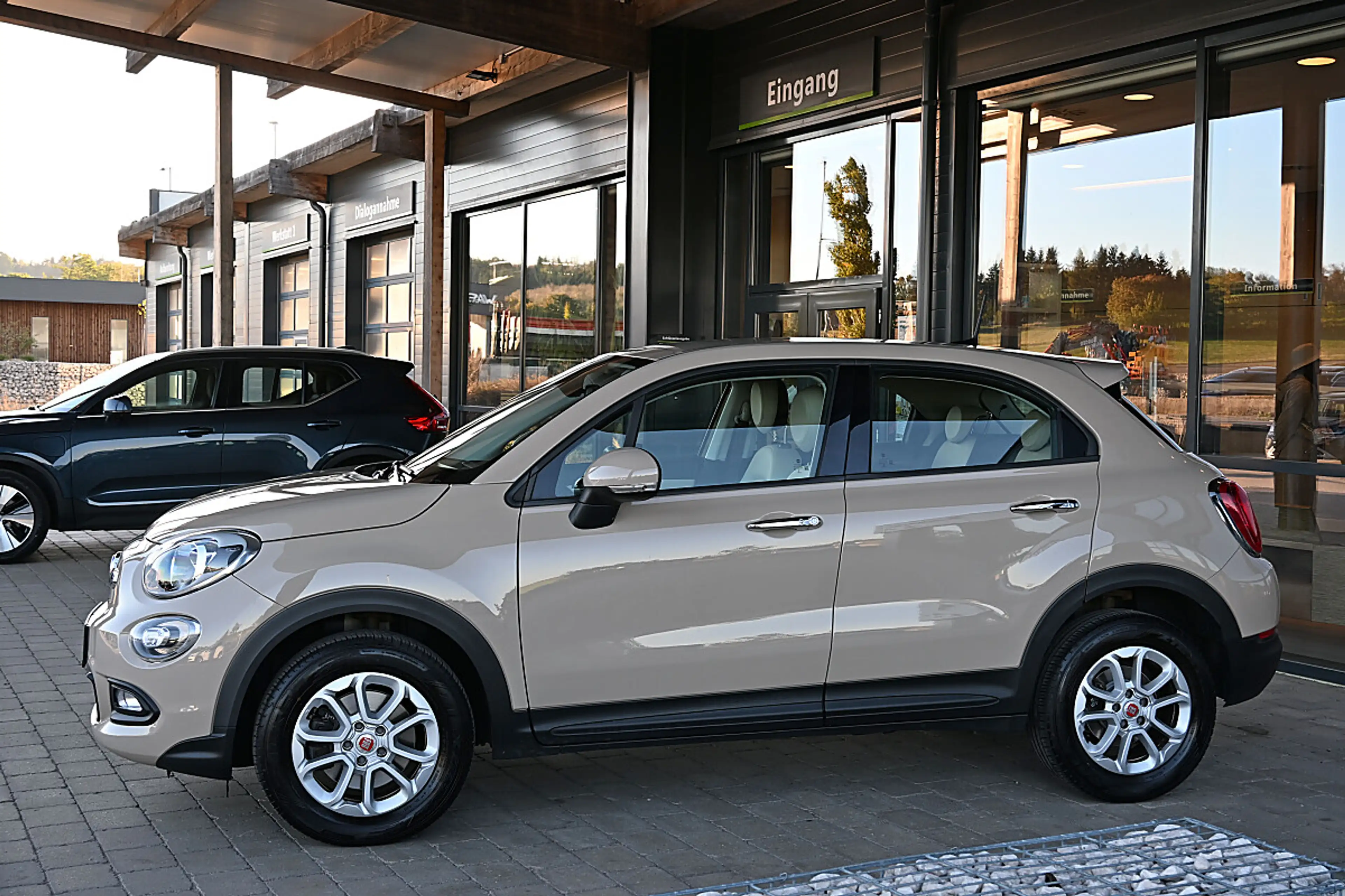 Fiat 500X 1,3 Multi-Jet II 95 City Look Pop Star Navi, Si... — photo 2