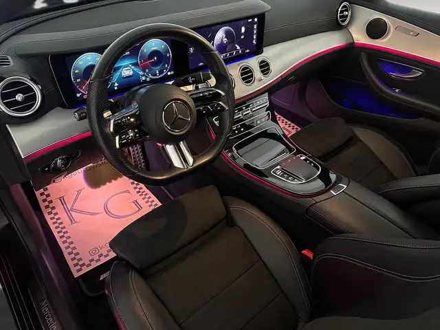 Mercedes-Benz E-Class view 15