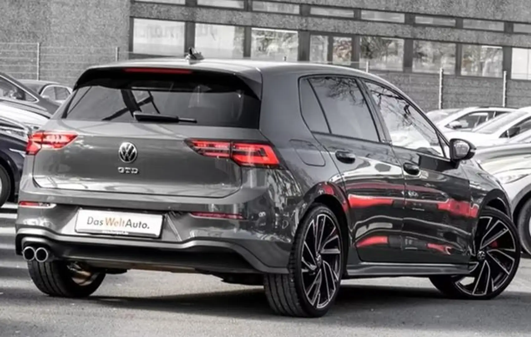 Volkswagen Golf GTD 200CV Pelle Totale/Harman Kardon/19''/IQ Light Grigio - 2