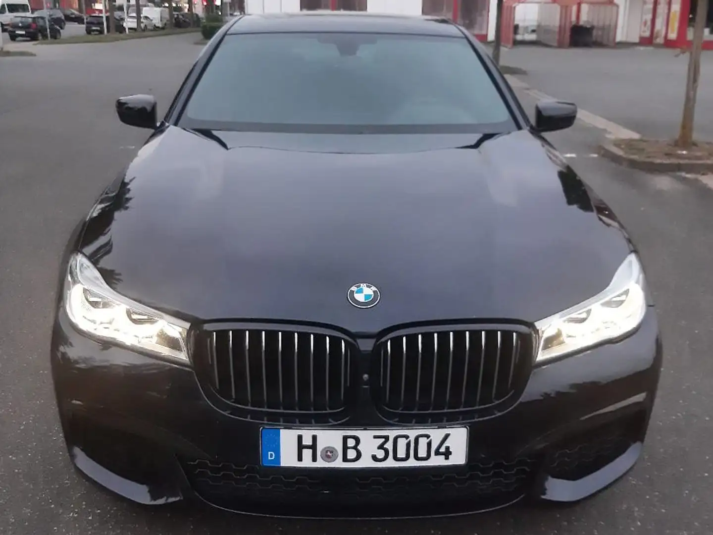 BMW 730 730Ld xDrive M sportpacket Black - 1