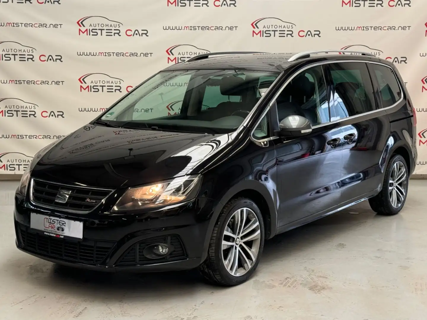SEAT Alhambra FR-Line 7-Sitzer/AHK/Navi/Xen/Kam/18ALU Negru - 1