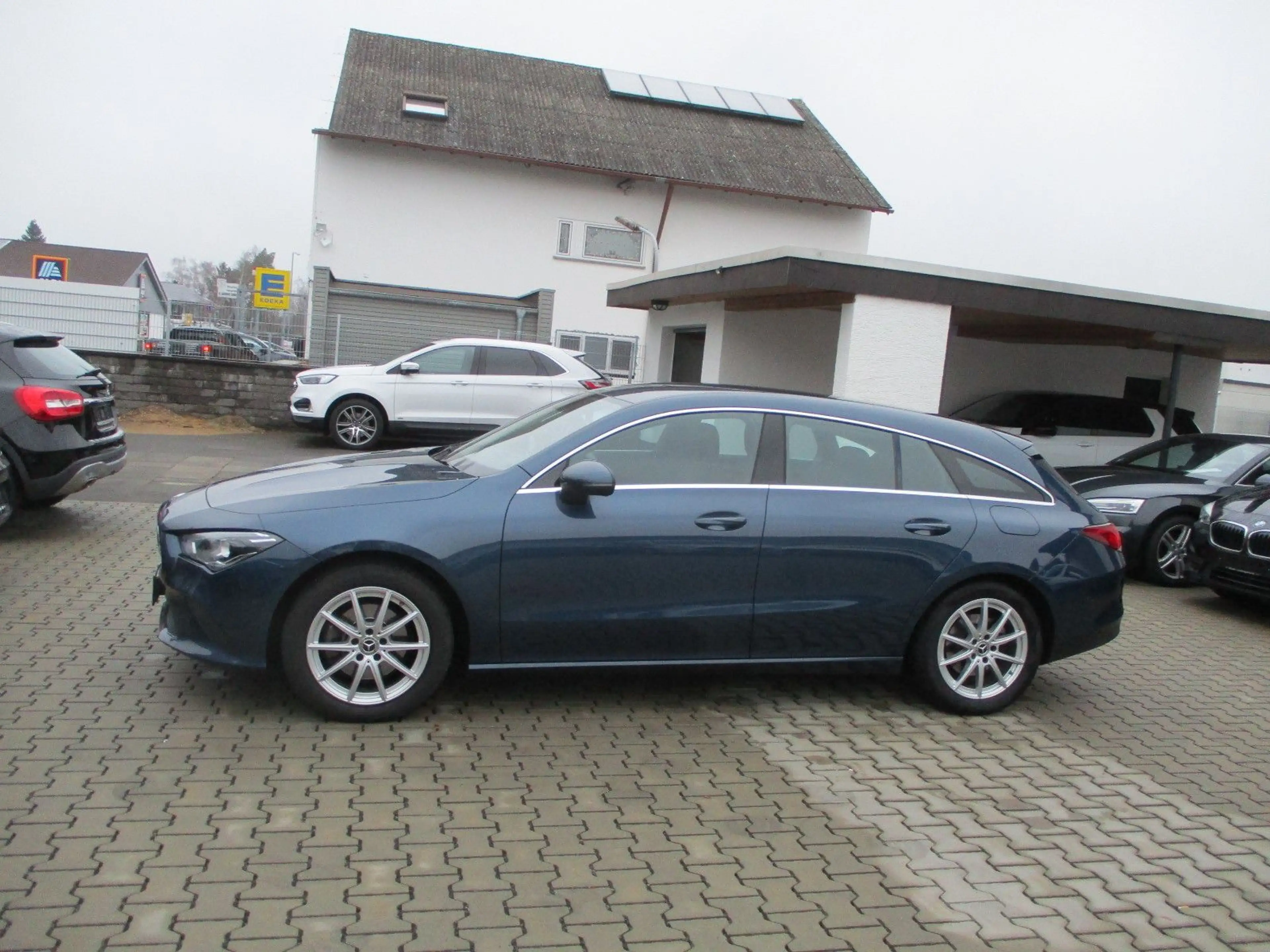 Mercedes-Benz CLA 200 CLA 200 d Shooting NAVI SITZH PDC TEMPOM LED — photo 15