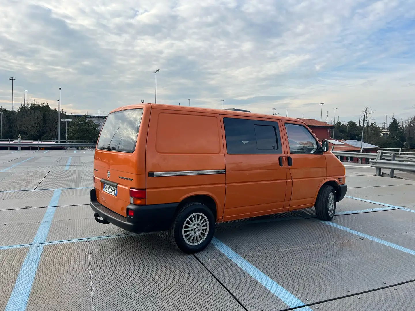 Volkswagen T4 Transporter Syncro 7DM 1P5 Arancione - 2