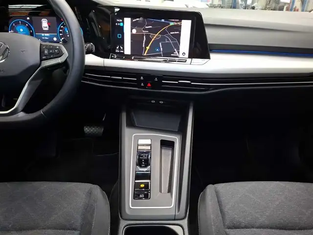 Volkswagen Golf view 13