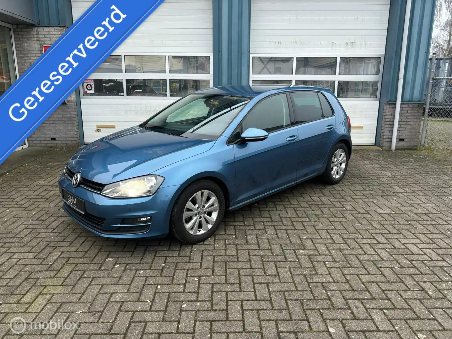 Volkswagen Golf VII 1.4 TSI Comfortline BlueMotion\ DSG Blauw - 1