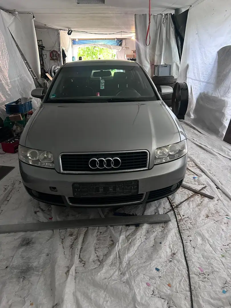 Audi A4 1,6 - 1
