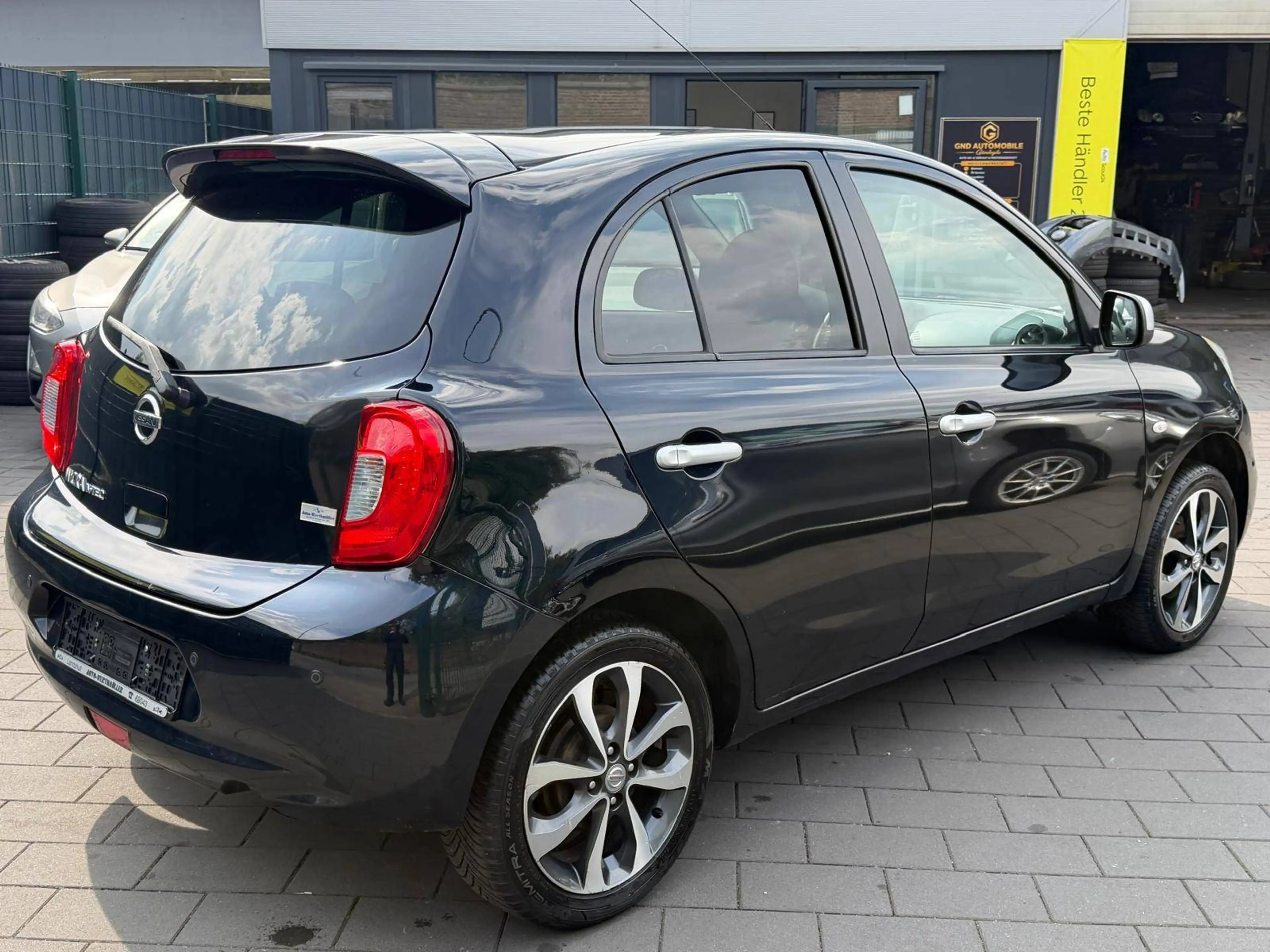 Nissan Micra N-Tec PDC Klima Scheckheft — photo 8