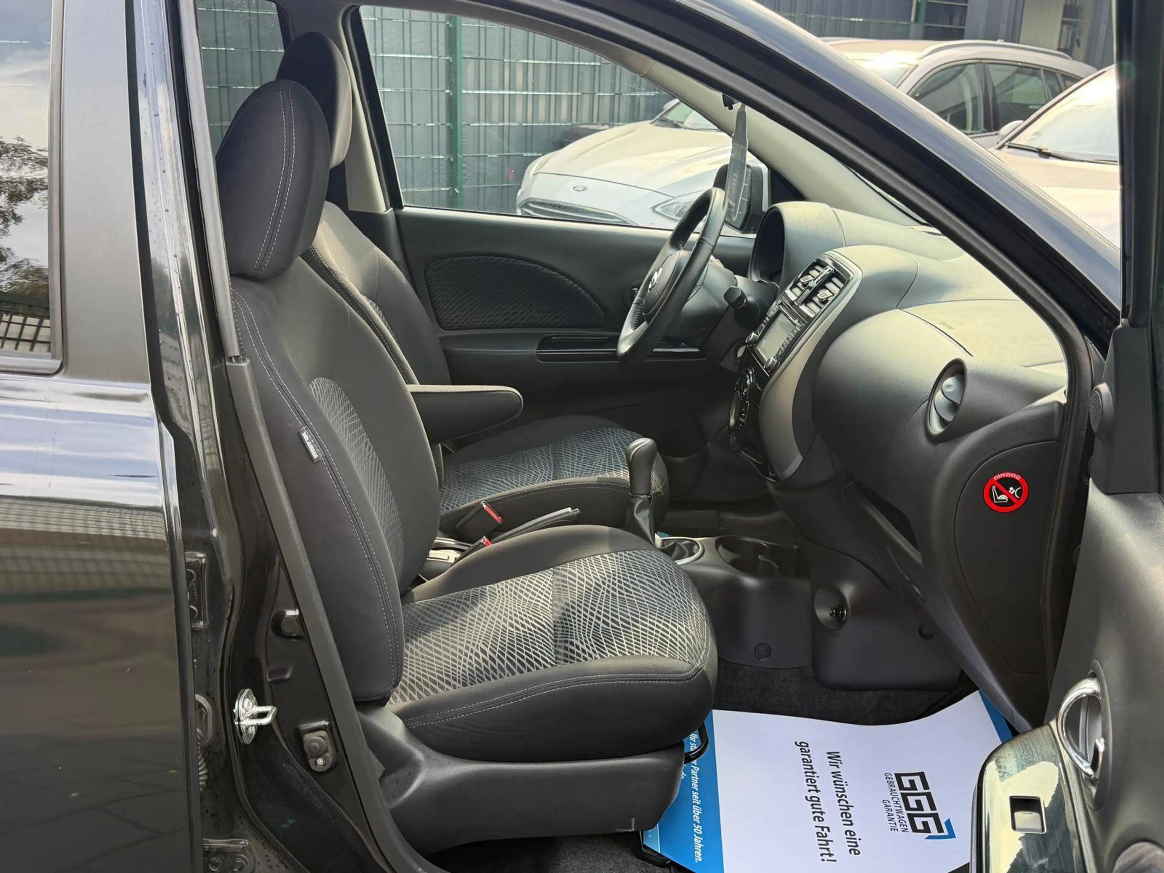 Nissan Micra N-Tec PDC Klima Scheckheft — photo 12