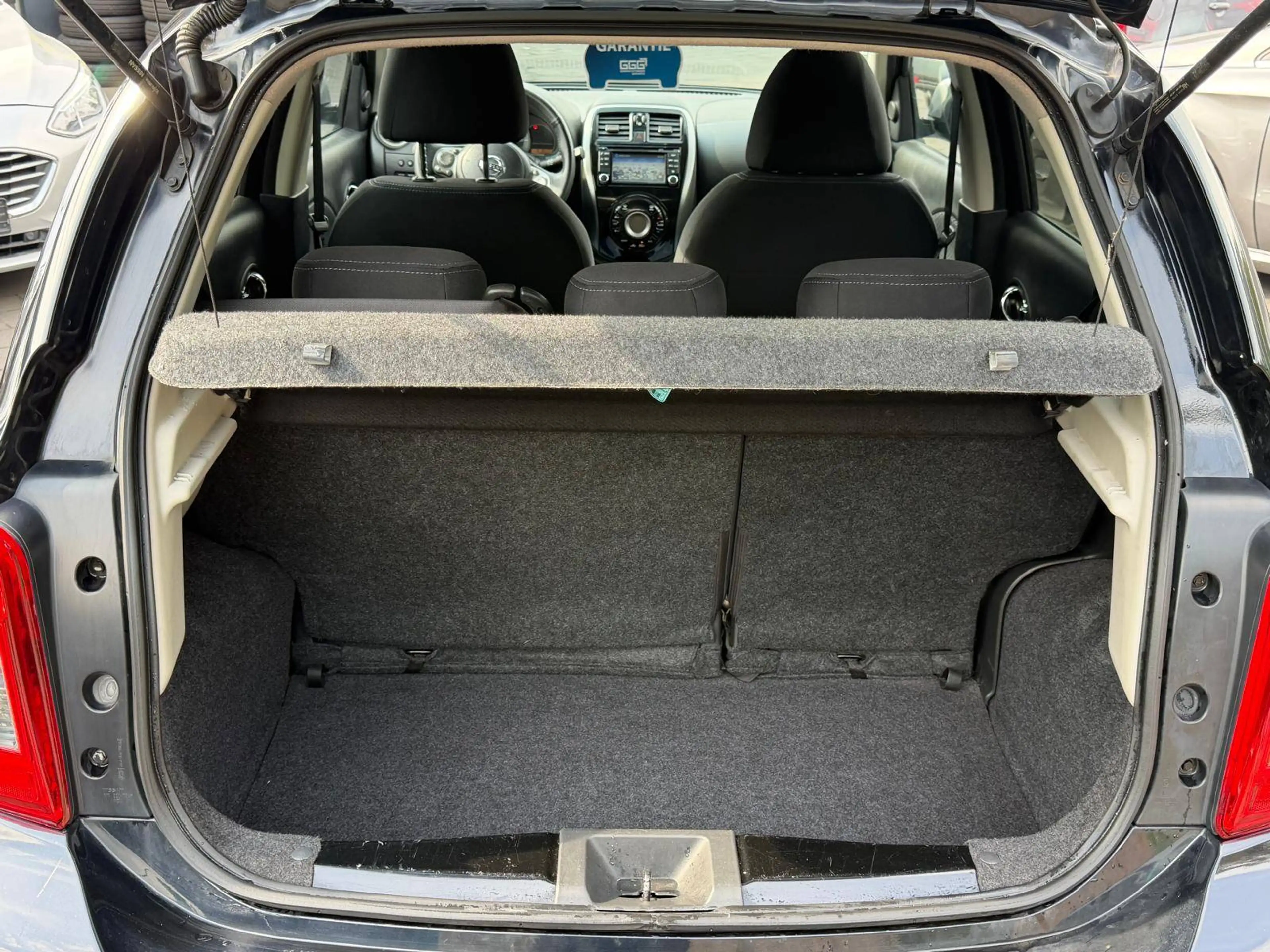 Nissan Micra N-Tec PDC Klima Scheckheft — photo 14