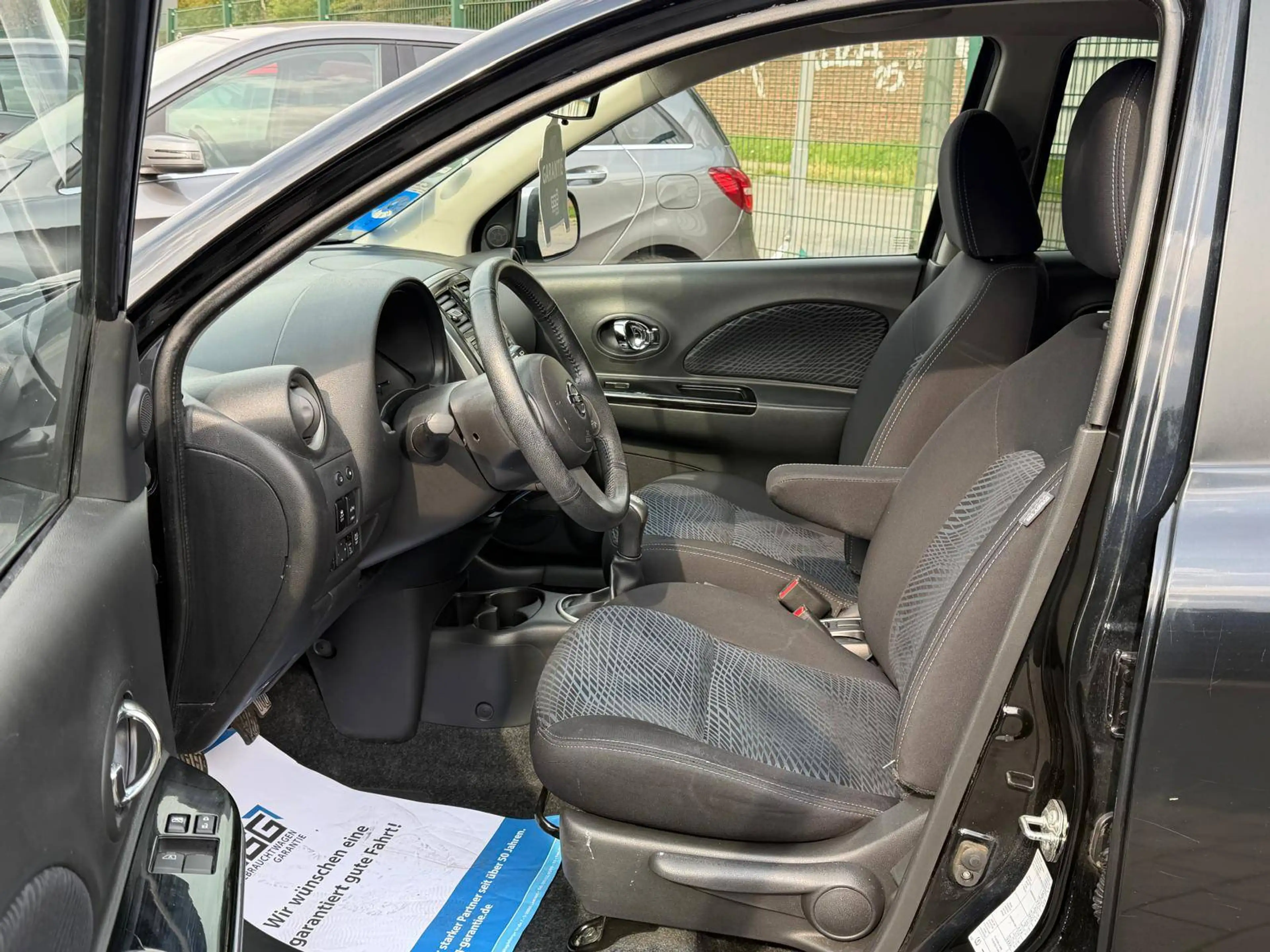 Nissan Micra N-Tec PDC Klima Scheckheft — photo 11