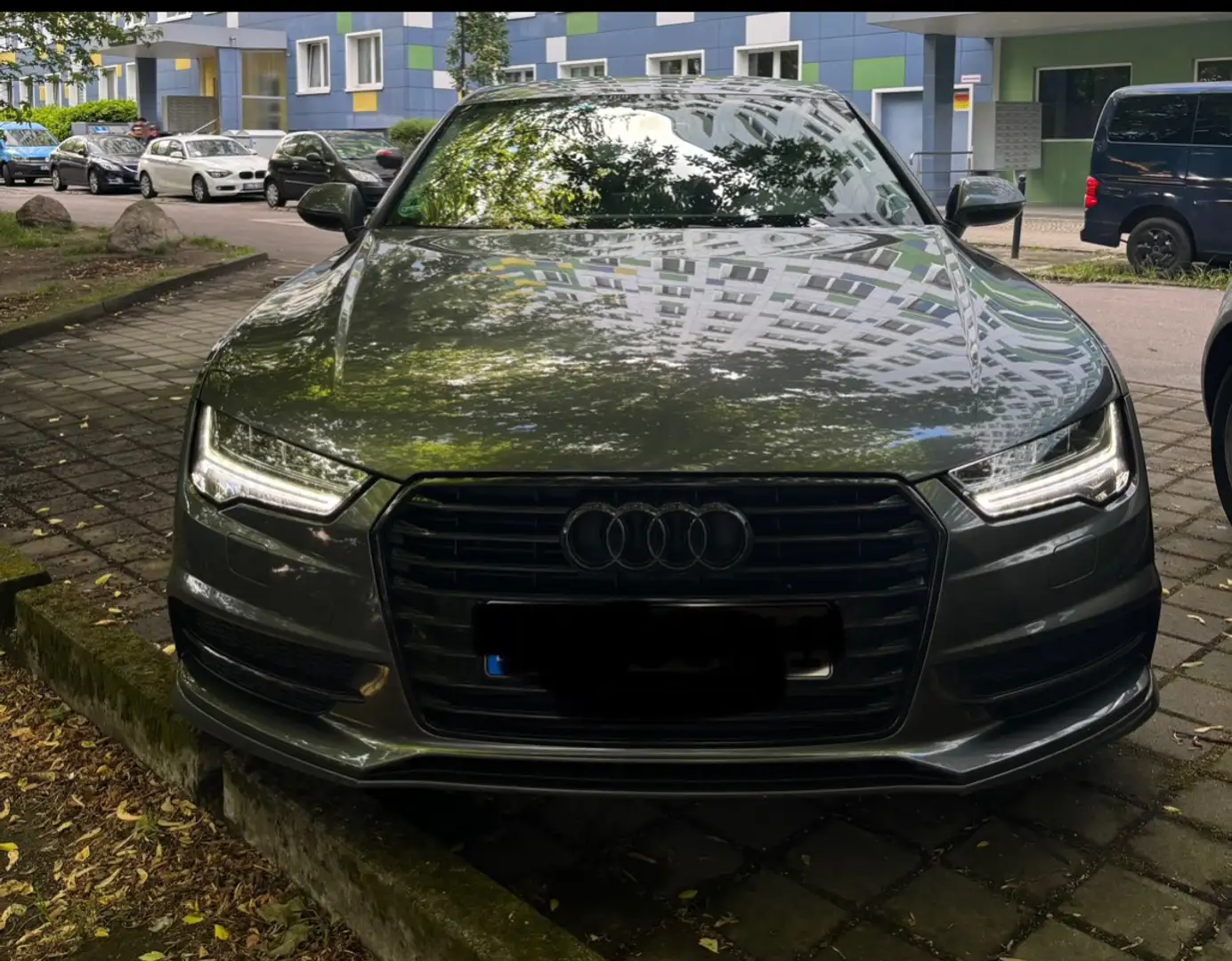 Audi A7 3.0 TDI Sportback TDI S-Line Grau - 1