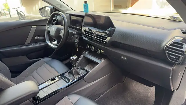 Citroen C4 view 10