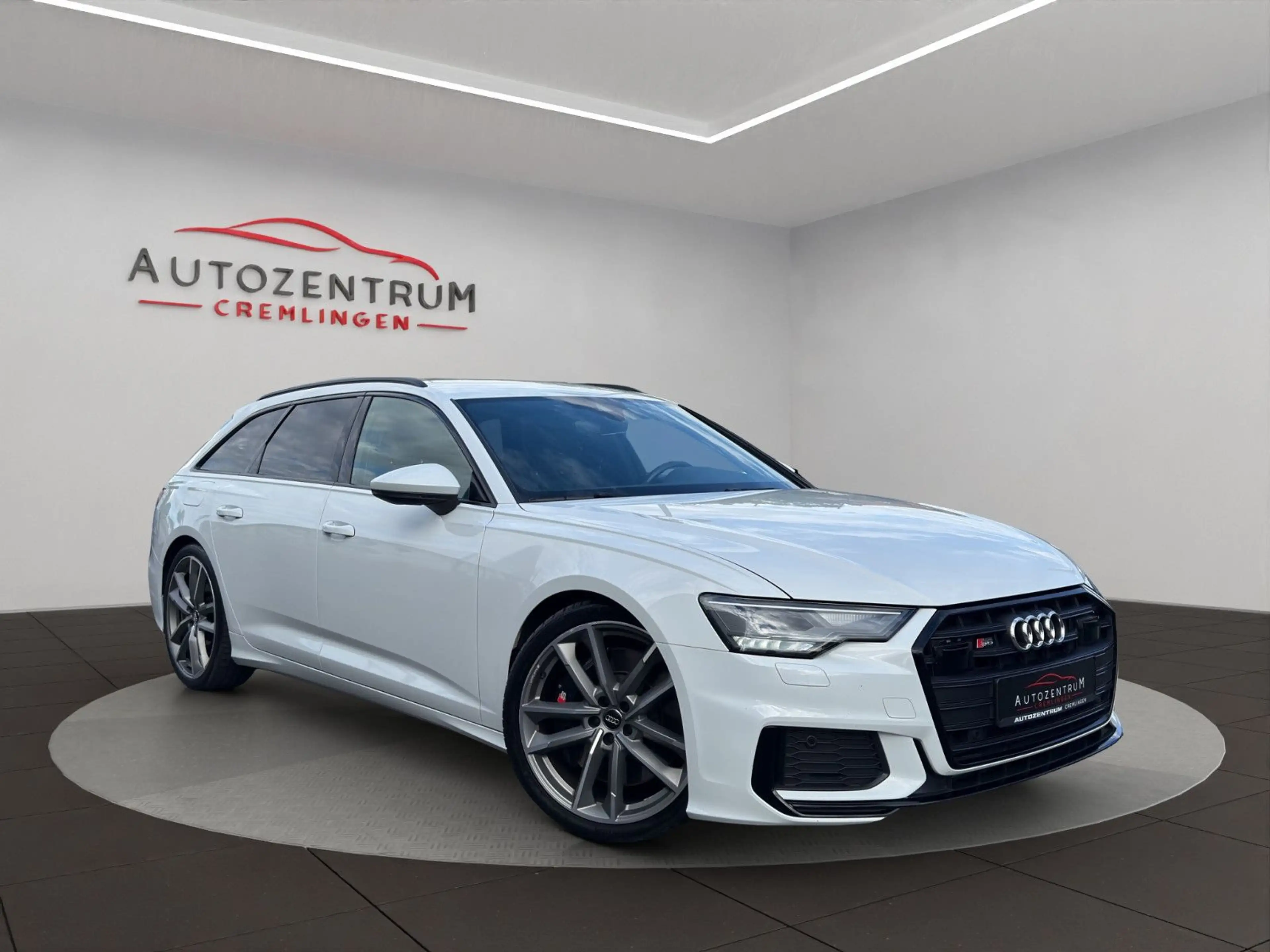 Audi S6 Avant 3.0 TDI quattro CAM NAVI LED B&O 21" — photo 3