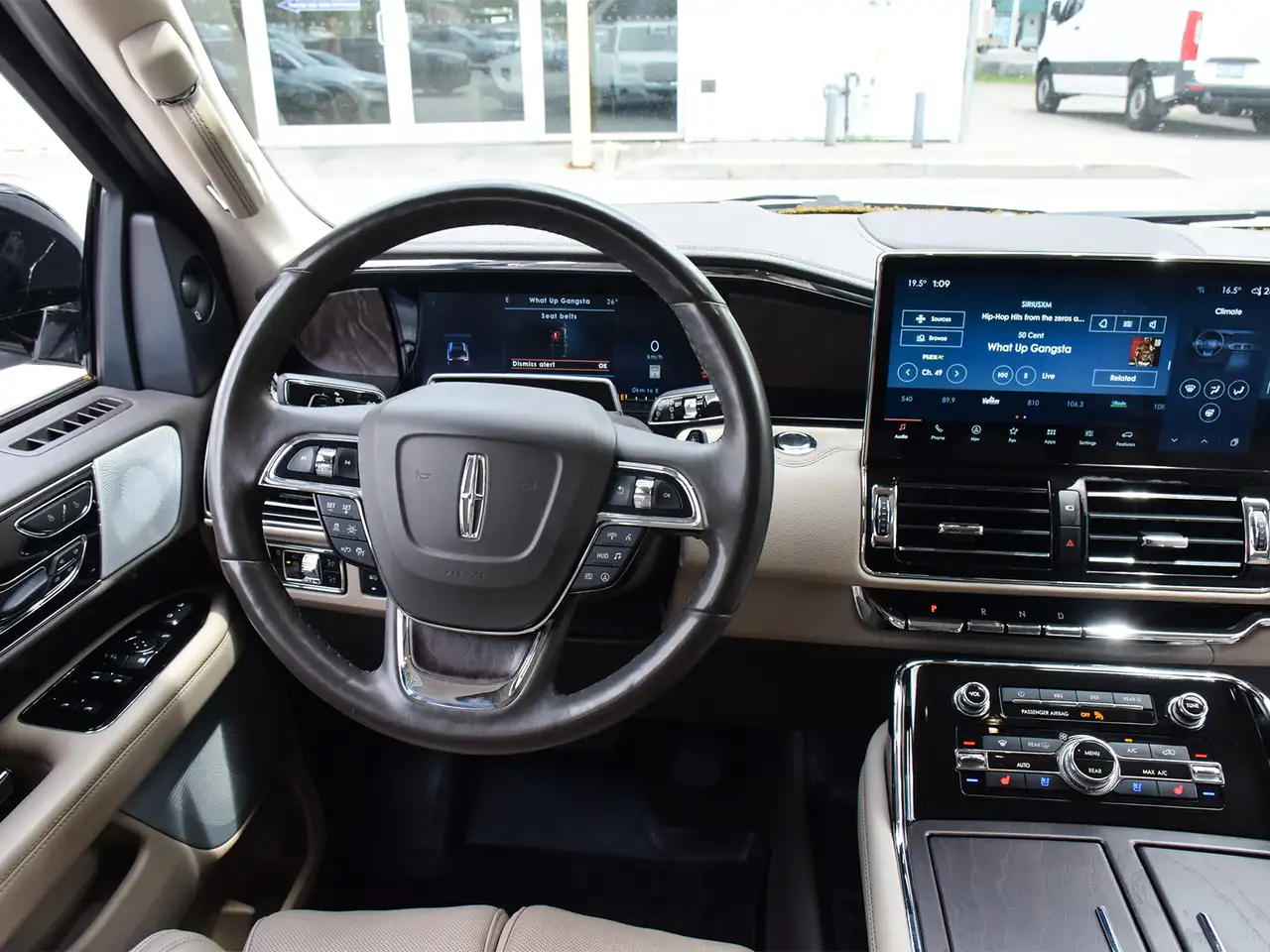 Lincoln Navigator снимка Lincoln Navigator