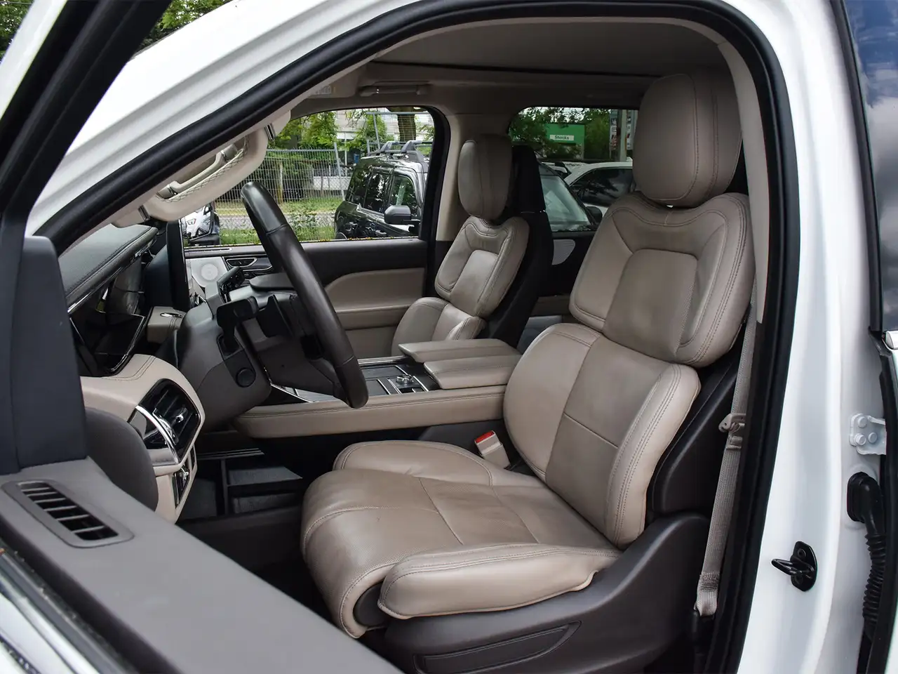 Lincoln Navigator снимка Lincoln Navigator
