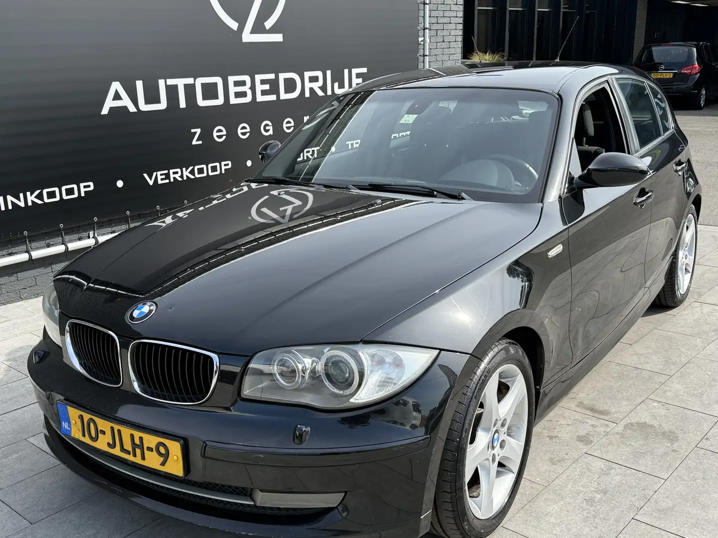 BMW 118 1-serie 118i Business Line M-Sport Negro - 2