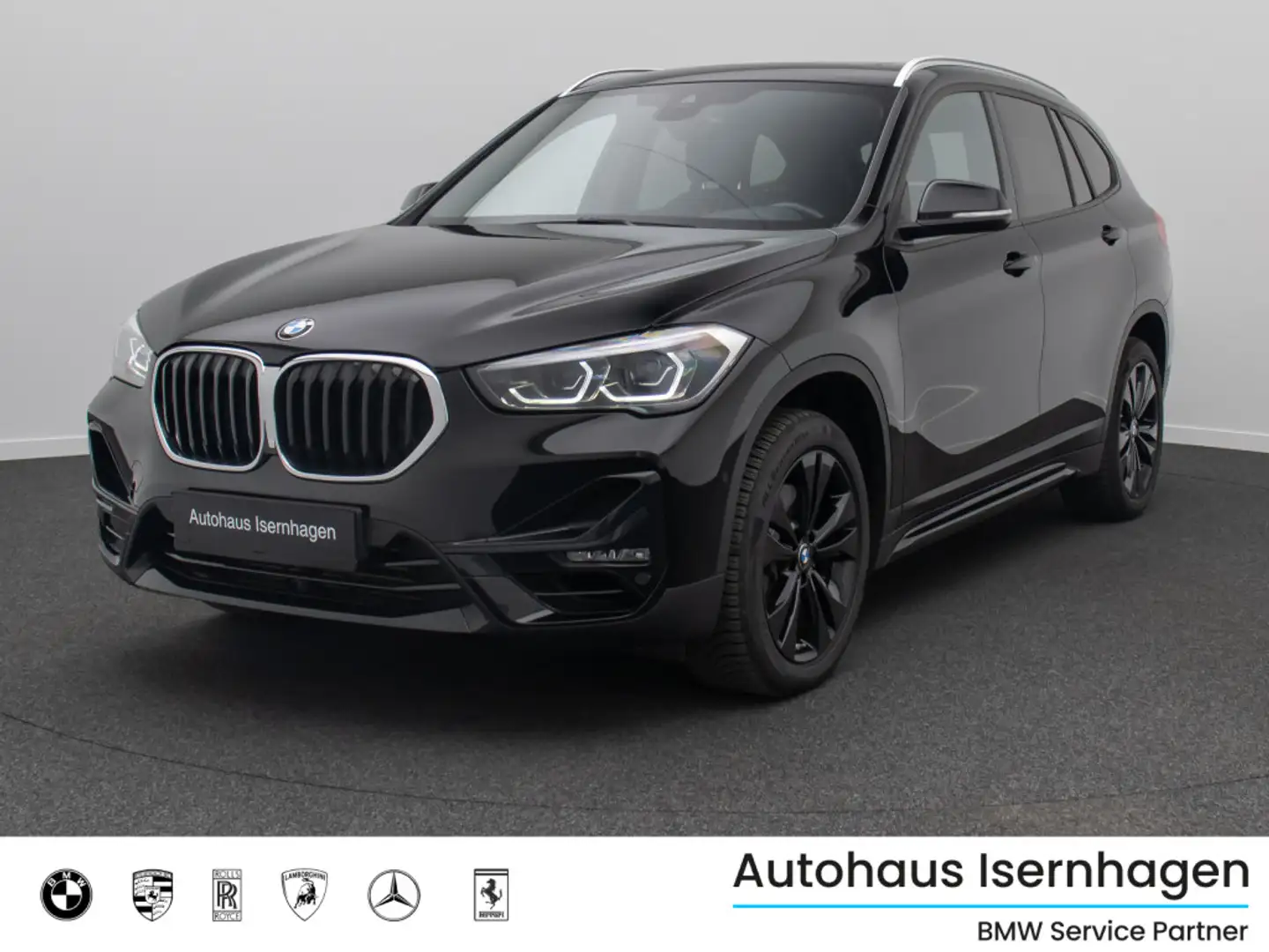 BMW X1 xD20i Sport Line Panorama Parkassist DAB HiFi Noir - 1