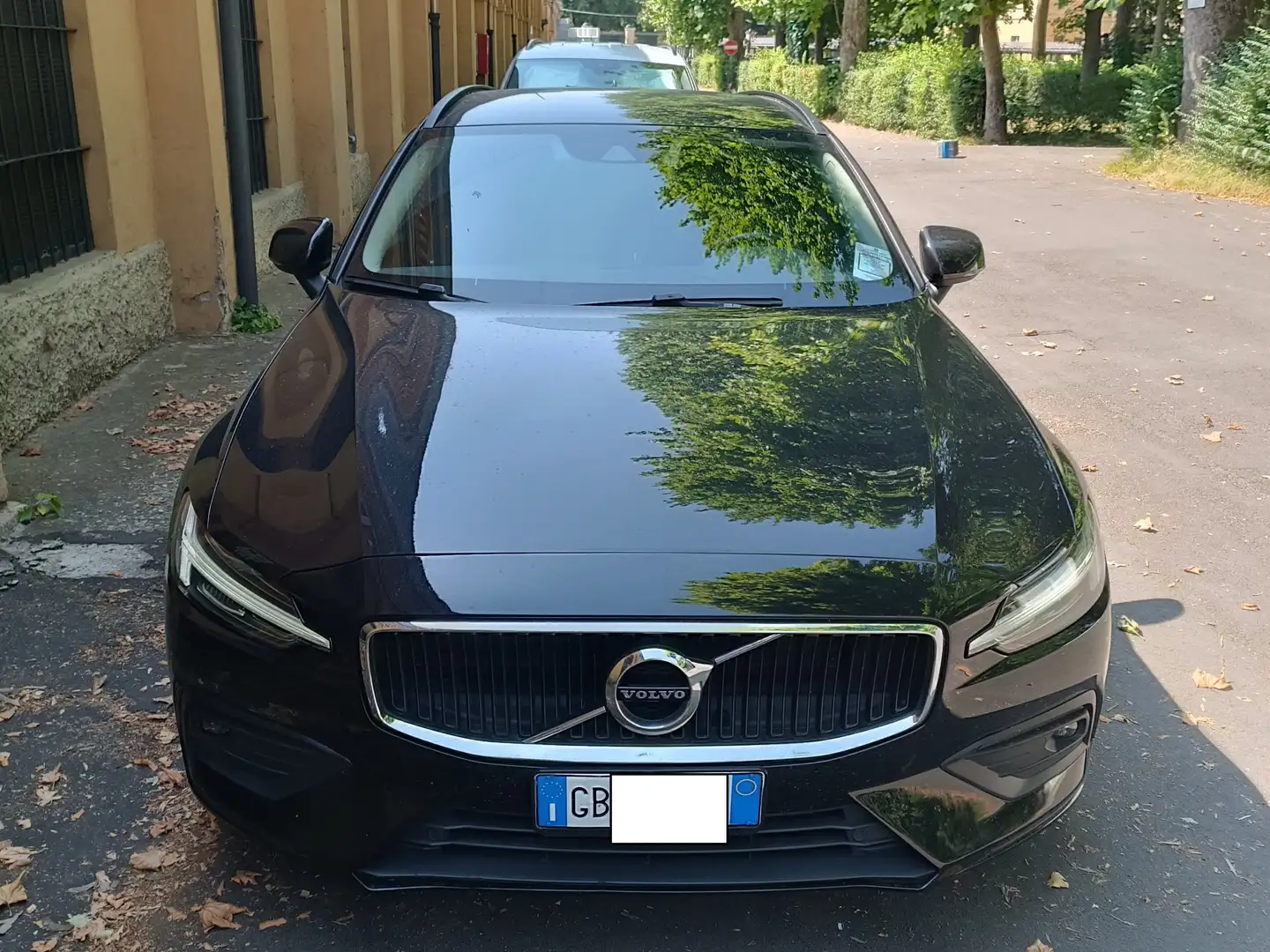 Volvo V60 V60 D3 BUSINESS GEARTRONIC 150CV Nero - 1