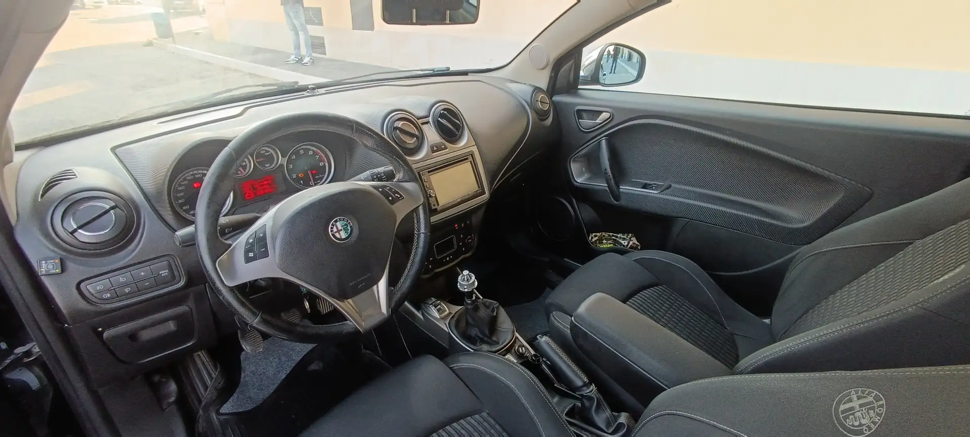 Alfa Romeo MiTo MiTo 1.4 tb Distinctive Premium Pack Gpl 120cv Negru - 2