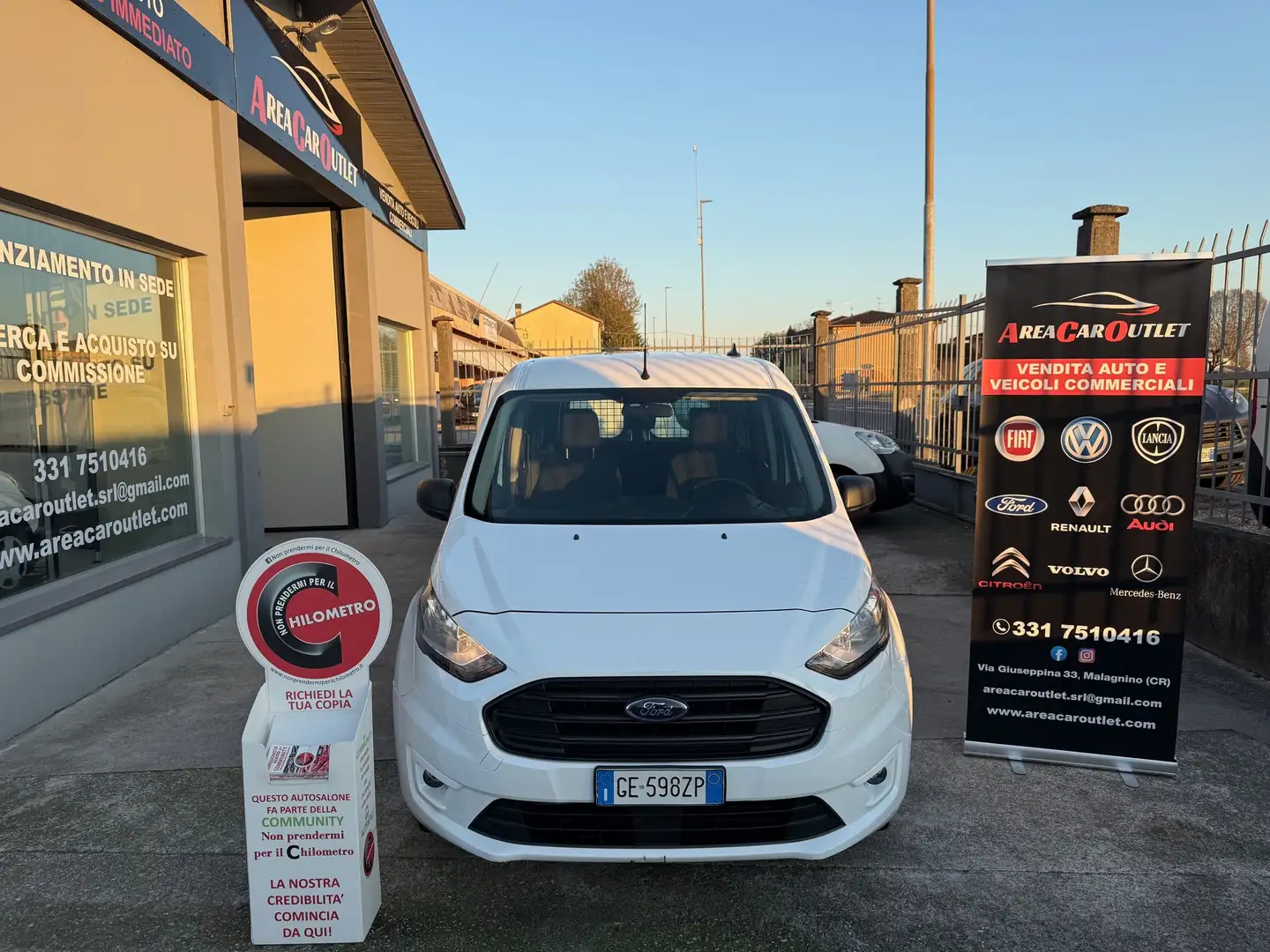 Ford Transit Connect 230 1.5 TDCi 100CV *PASSO LUNGO*AUTOCARRO 5 POSTI Bianco - 1