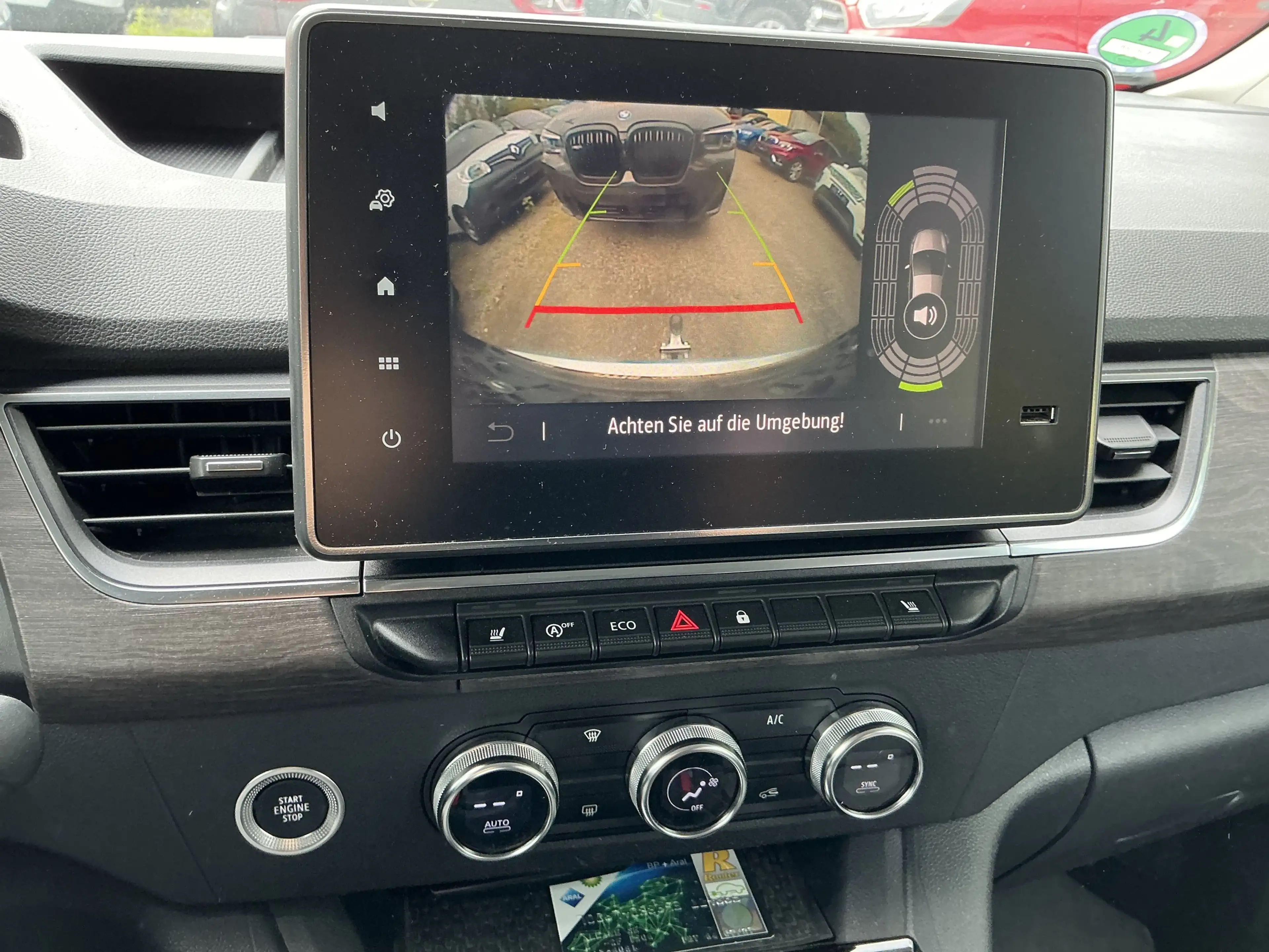Renault Kangoo Techno Tempomat R.Cam Navi SHZ LED AHK — photo 9