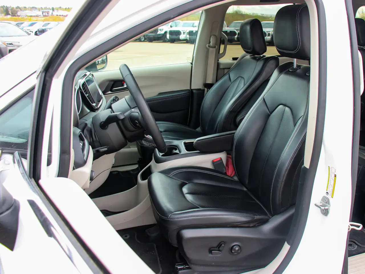 Chrysler Pacifica fotografie Chrysler Pacifica