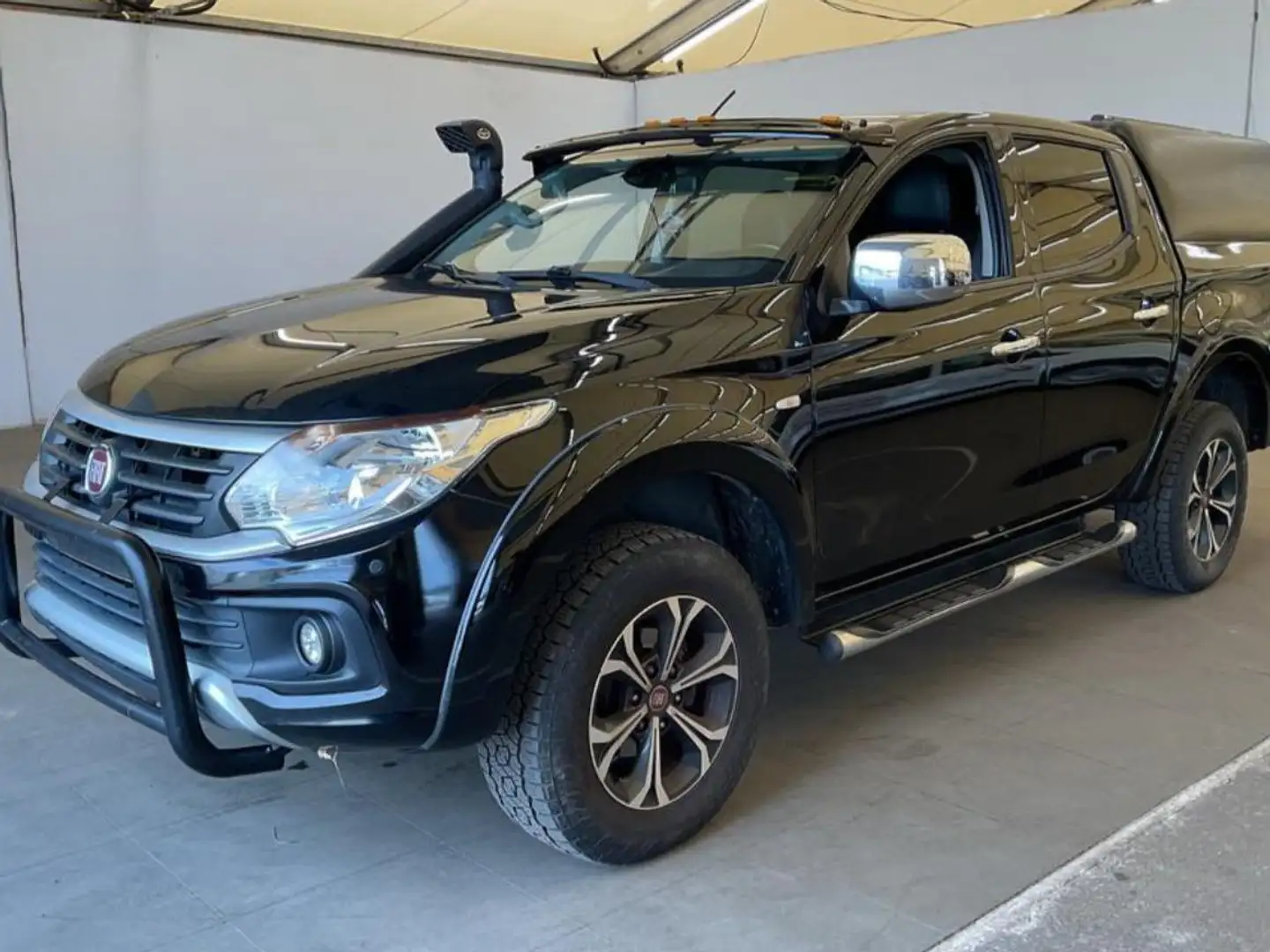 Fiat Fullback 2,4D DOKA CROSS PLUS AUTO 180PS !! CUIR NAVI CLIMA Zwart - 1
