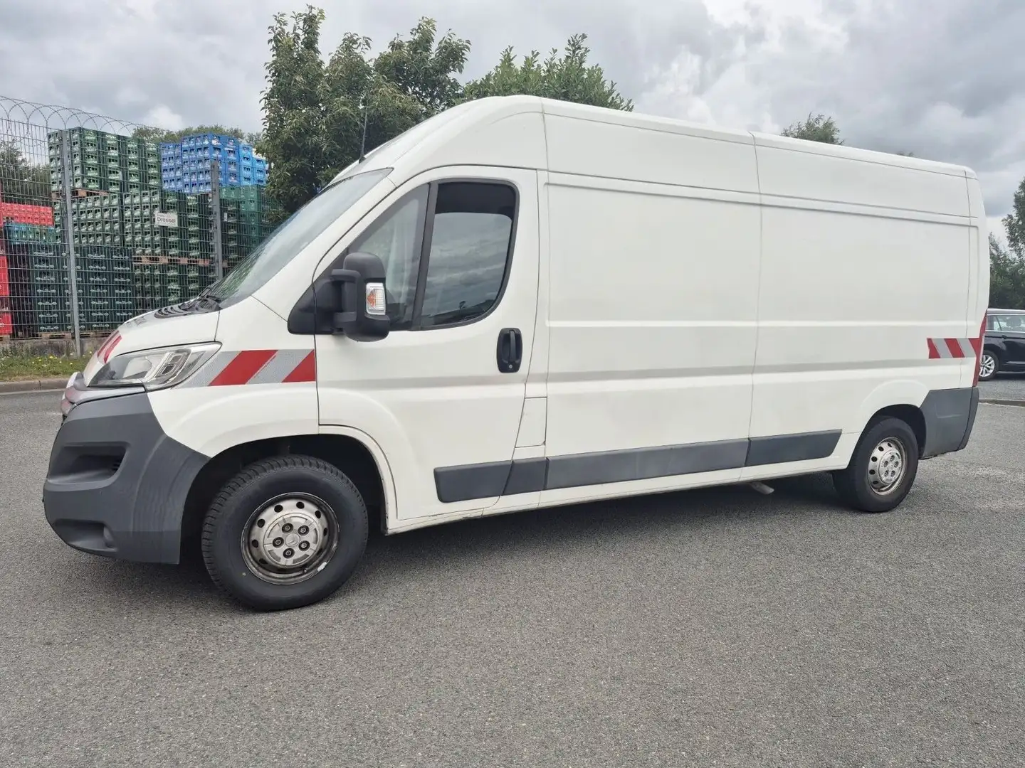 Citroen Jumper Grossraumkasten 33 L3H2 BlueHDi 130 Klima Weiß - 2