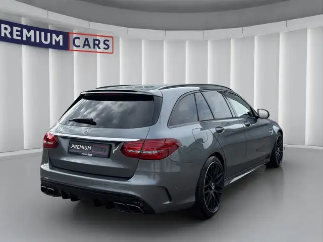Mercedes-Benz C-Class view 5