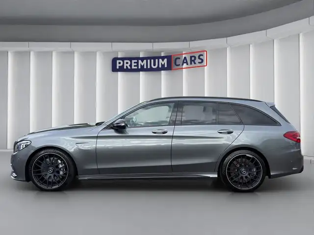Mercedes-Benz C-Class view 2