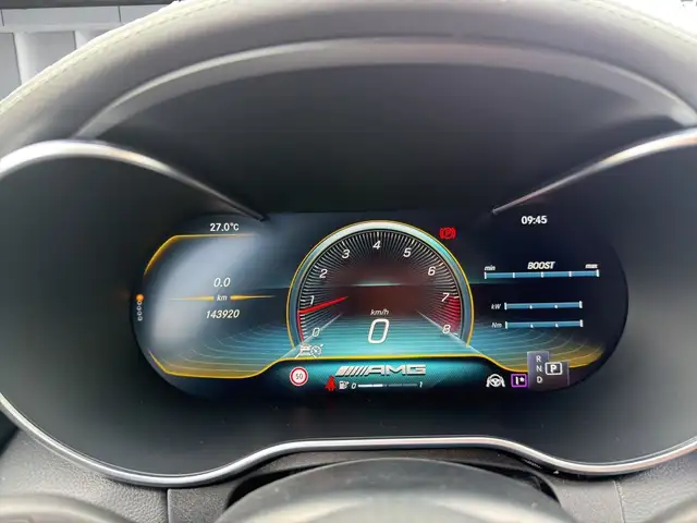 Mercedes-Benz C-Class view 13