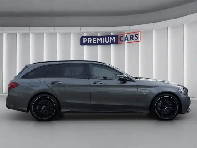 Mercedes-Benz C-Class view 6