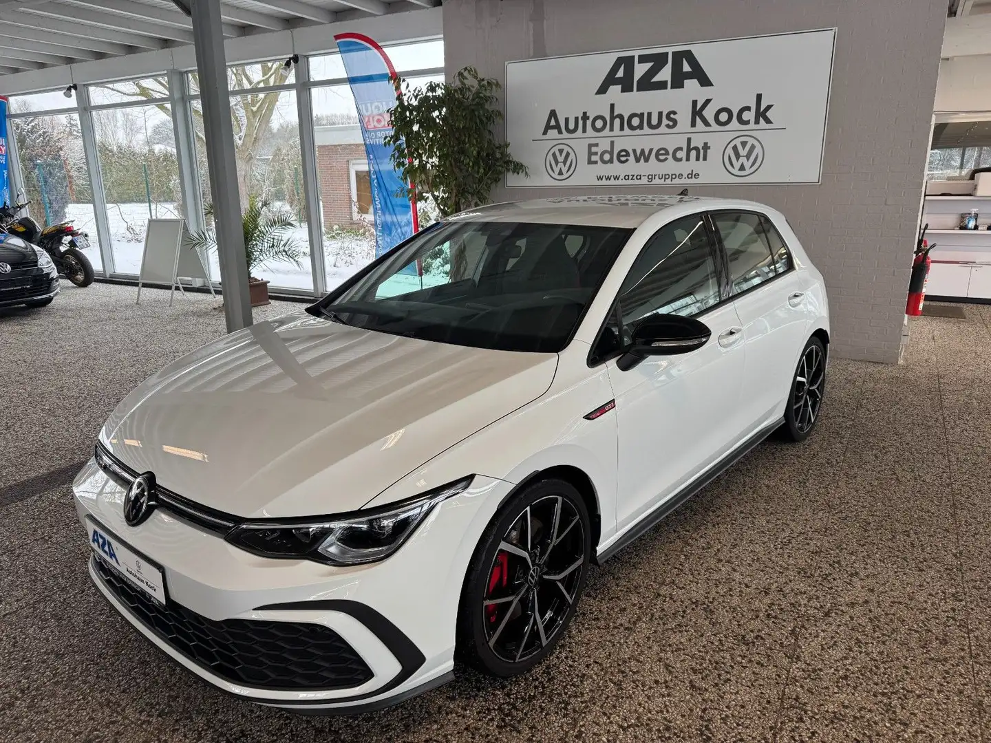Volkswagen Golf VIII GTI 2.0 TSI DSG*LED*APP*KEYLESS* Weiß - 1
