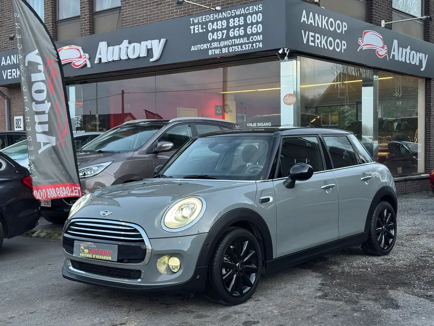 MINI Cooper D Mini 1.5 D Cooper Black Design Gris - 1