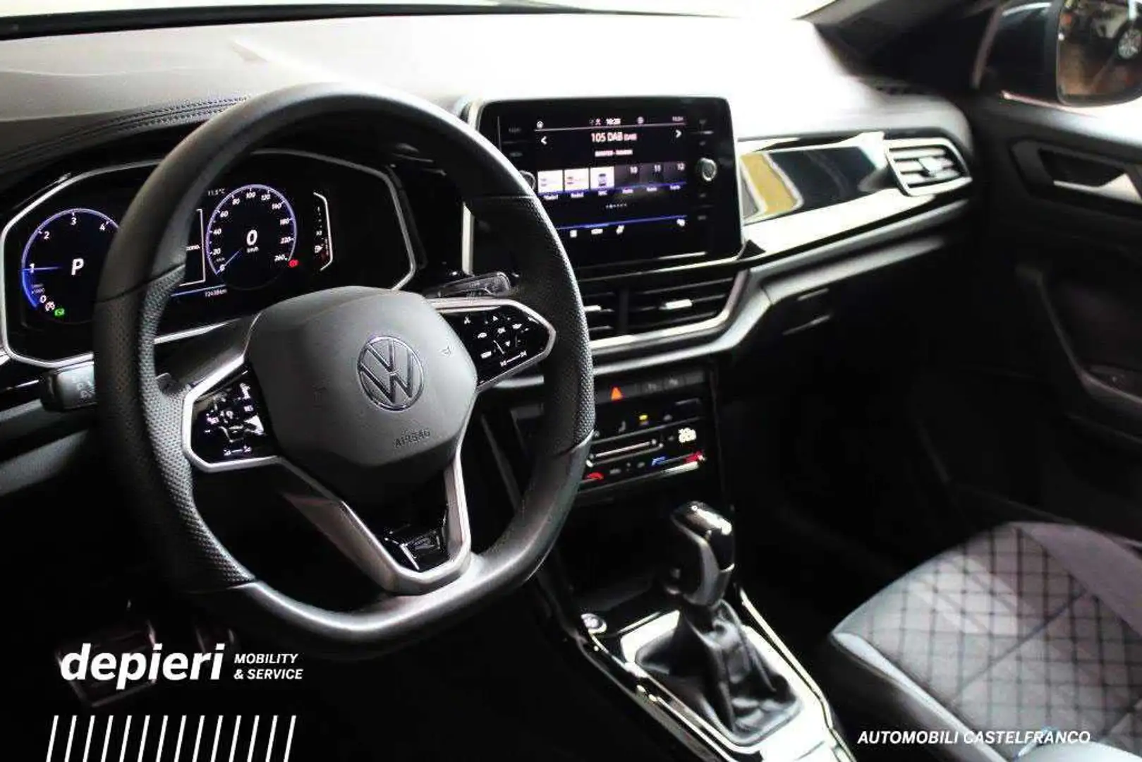 Volkswagen T-Roc T-Roc 2.0 TDI DSG R-Line Schwarz - 2