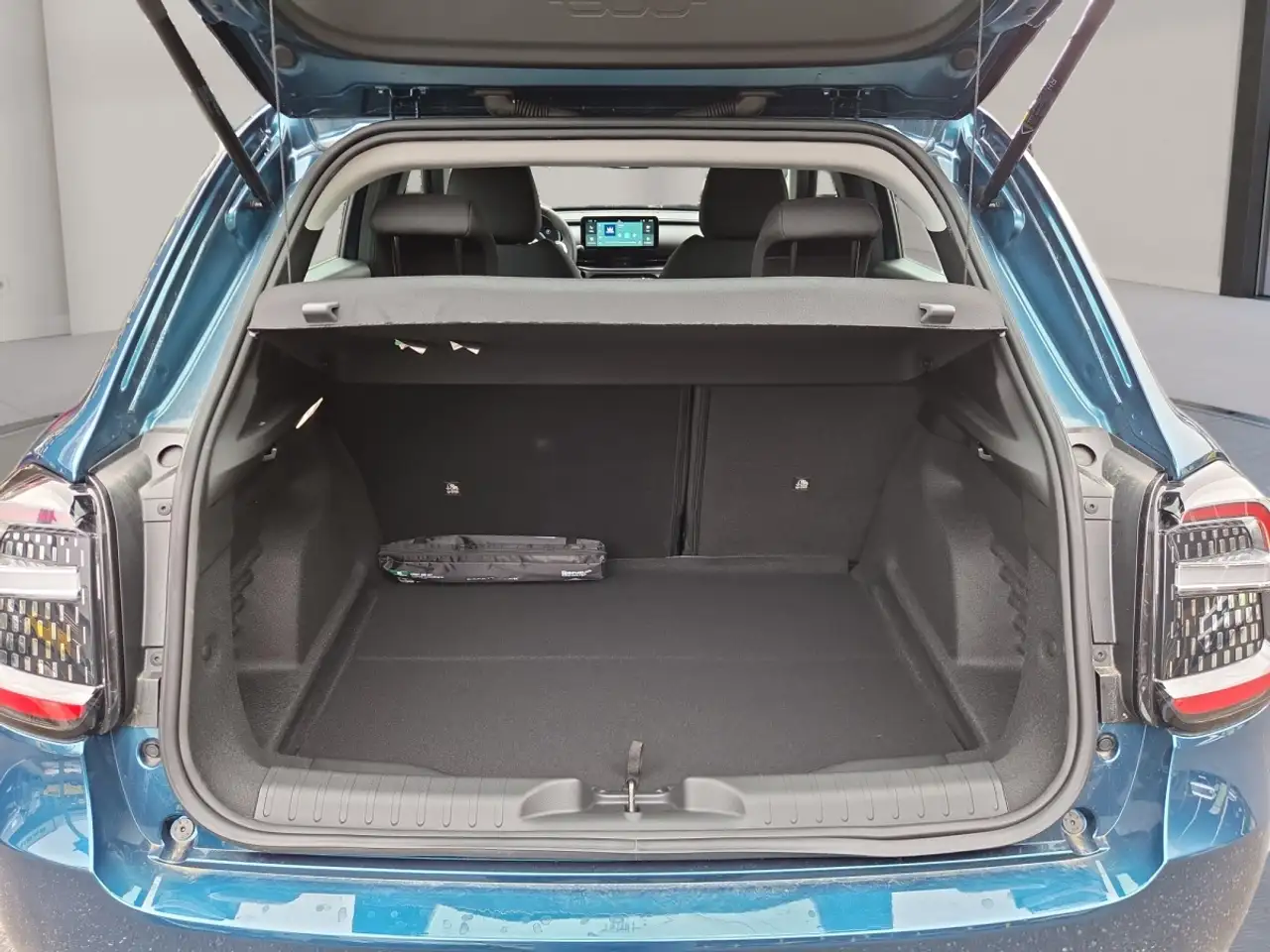 Fiat 600 Hybrid MY25-POP, миниатюра 11