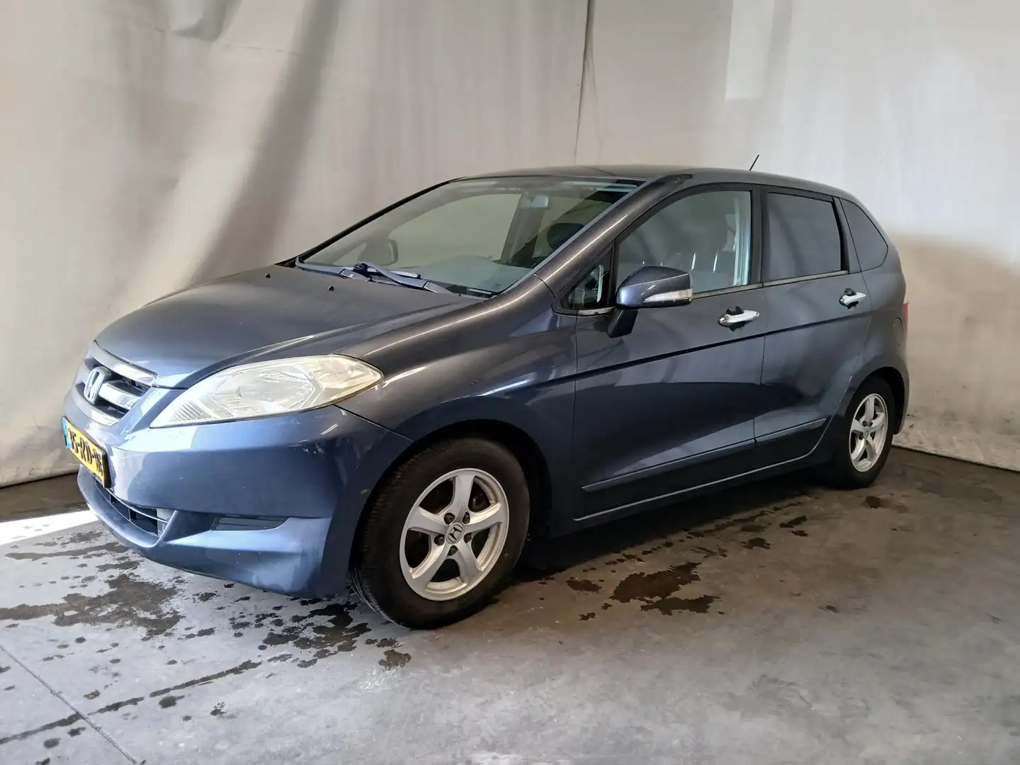 Honda FR-V 1.7i Comfort - Airco - Motor Loopt Onregelmatig Grijs - 2