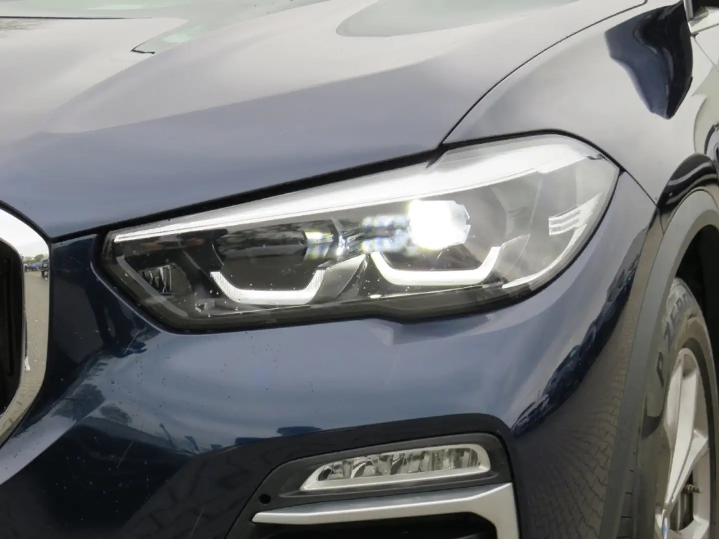 BMW X5 xDrive45e xLine Park-Assistent HUD Luftfederung Ni Blauw - 2