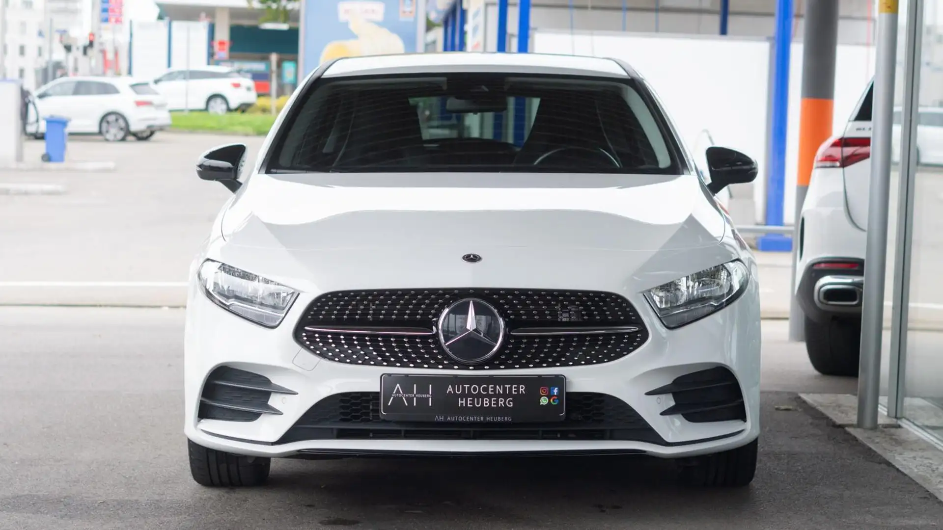 Mercedes-Benz A 250 e AMG *KAM*TEMPOMAT*NIGHT*SPUR Weiß - 2