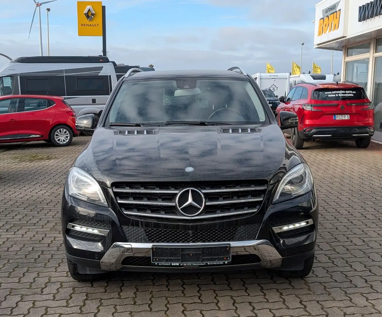 Mercedes-Benz ML 350 CDI BlueTec AHK Xenon PDC Navi Schwarz - 2