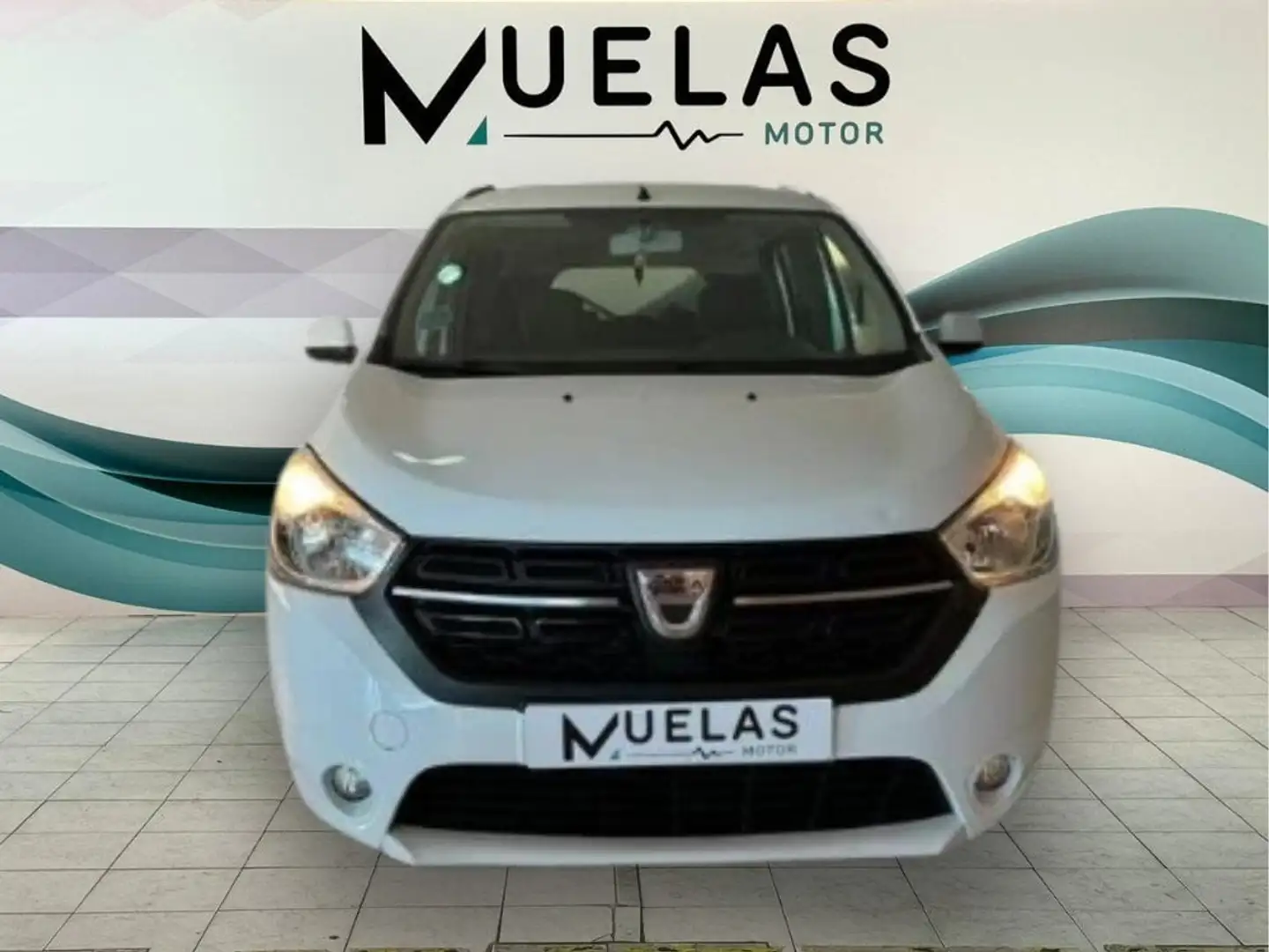 Dacia Lodgy 1.2 TCE Laureate 5pl. - 2