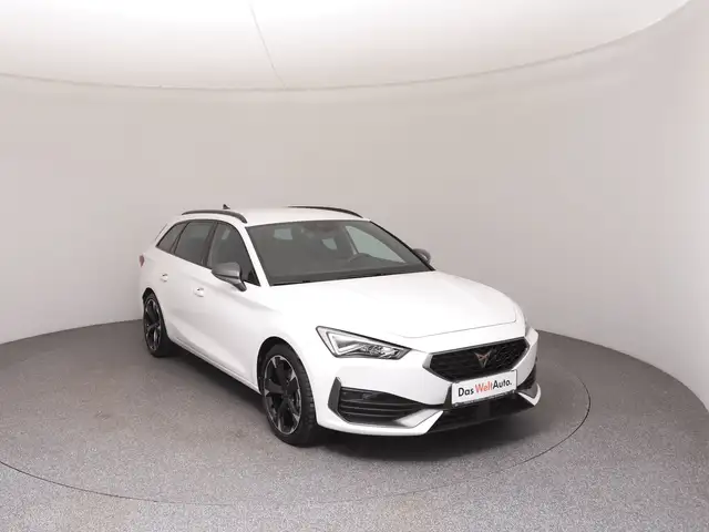 Cupra Leon view 2