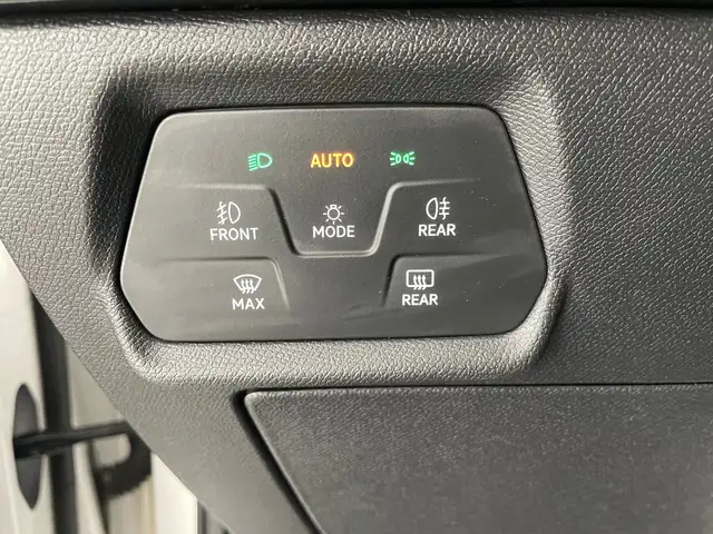 Cupra Leon view 27
