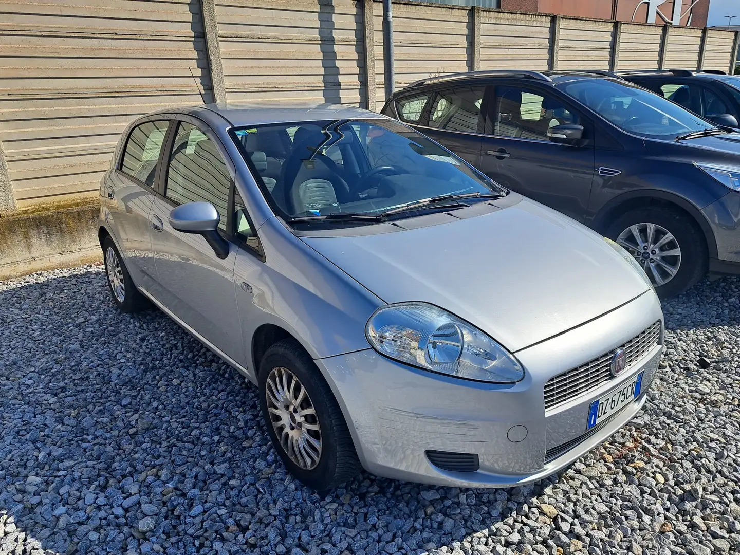 Fiat Grande Punto Grande Punto III 2005 5p 1.4 Dynamic Gpl 77cv Argent - 1