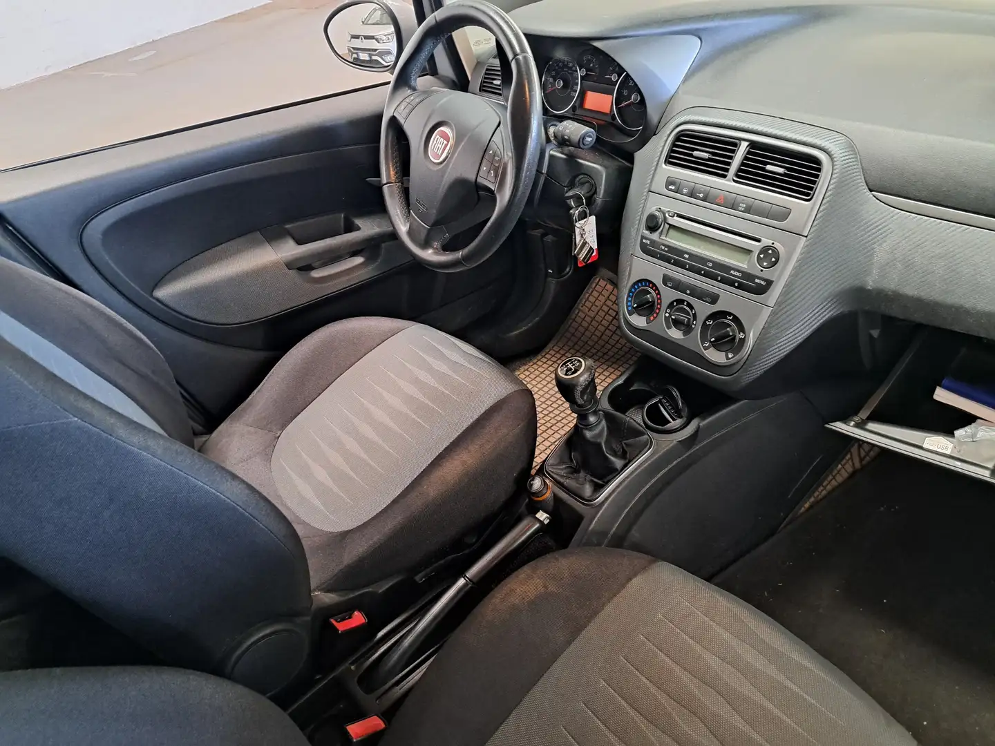 Fiat Grande Punto Grande Punto III 2005 5p 1.4 Dynamic Gpl 77cv Argent - 2