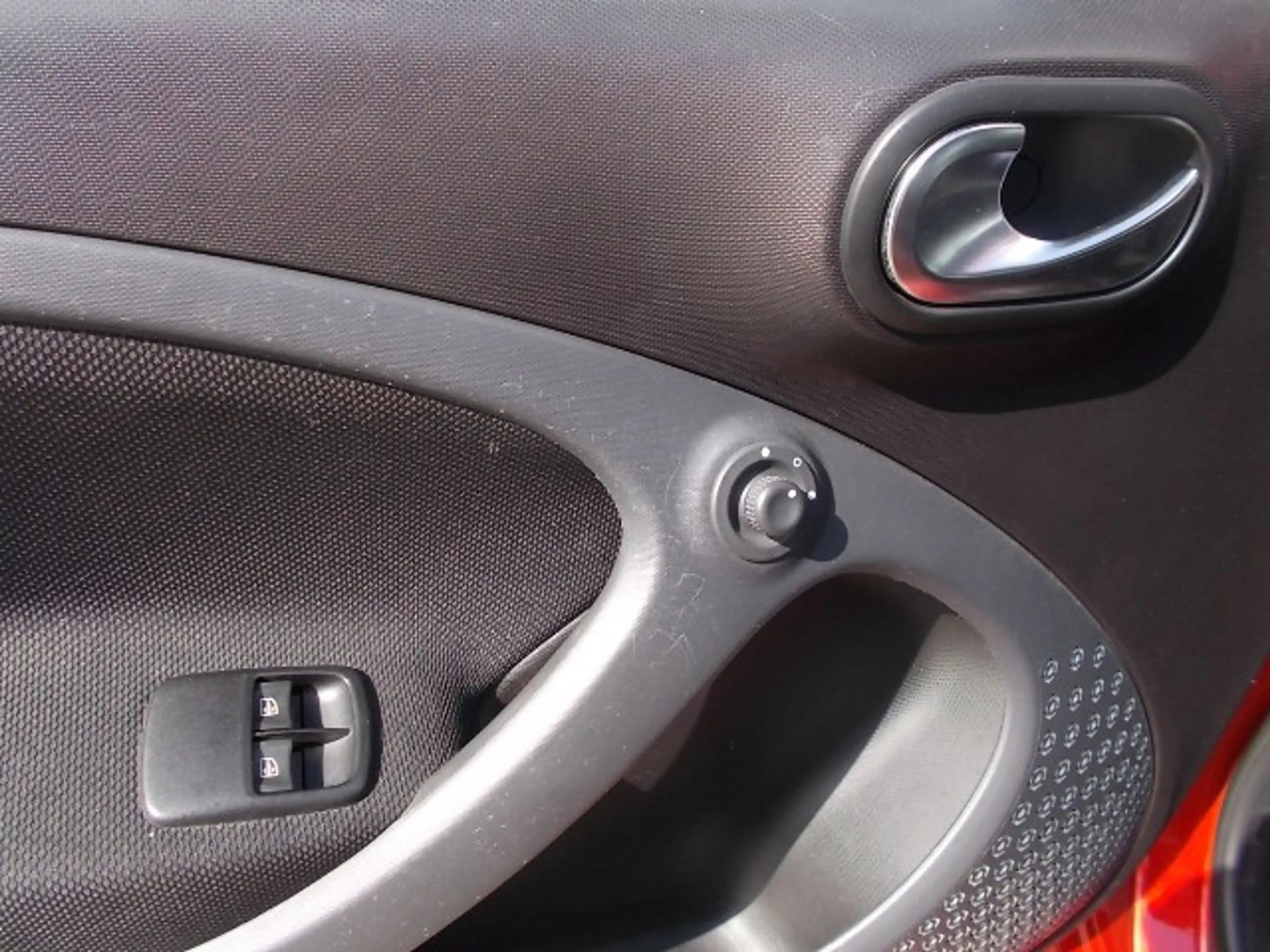smart forFour Prime. Leder, Faltdach, SHZ, Allwetter — photo 15