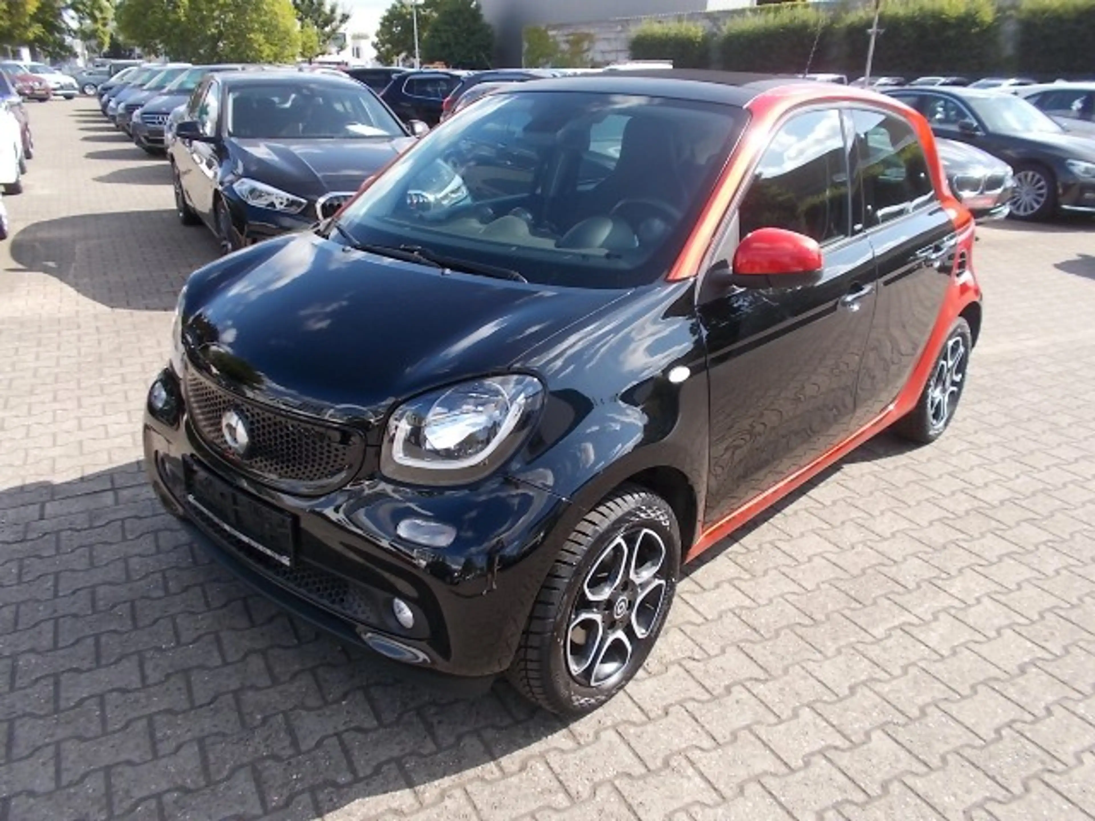 smart forFour Prime. Leder, Faltdach, SHZ, Allwetter