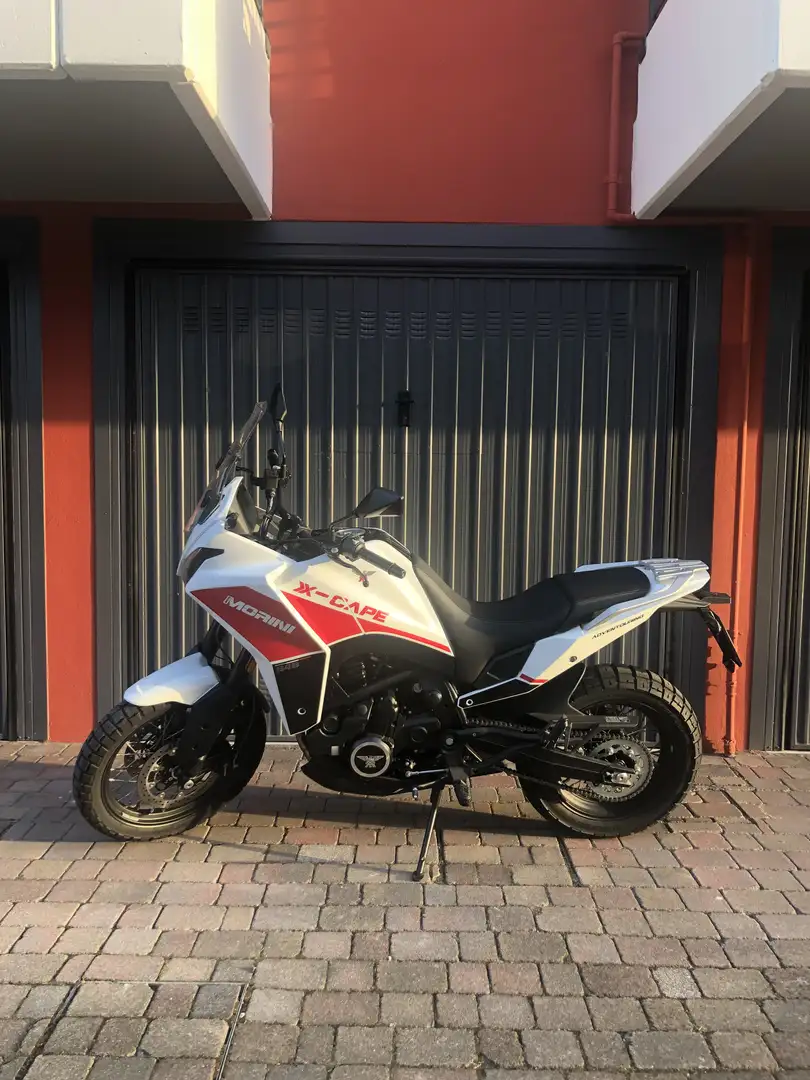 Moto Morini X-Cape - 2