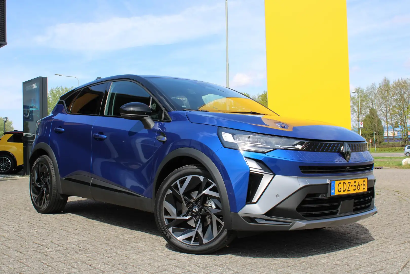 Renault Captur Mild Hybrid 160 EDC Esprit Alpine l FULL OPTION l Blauw - 2